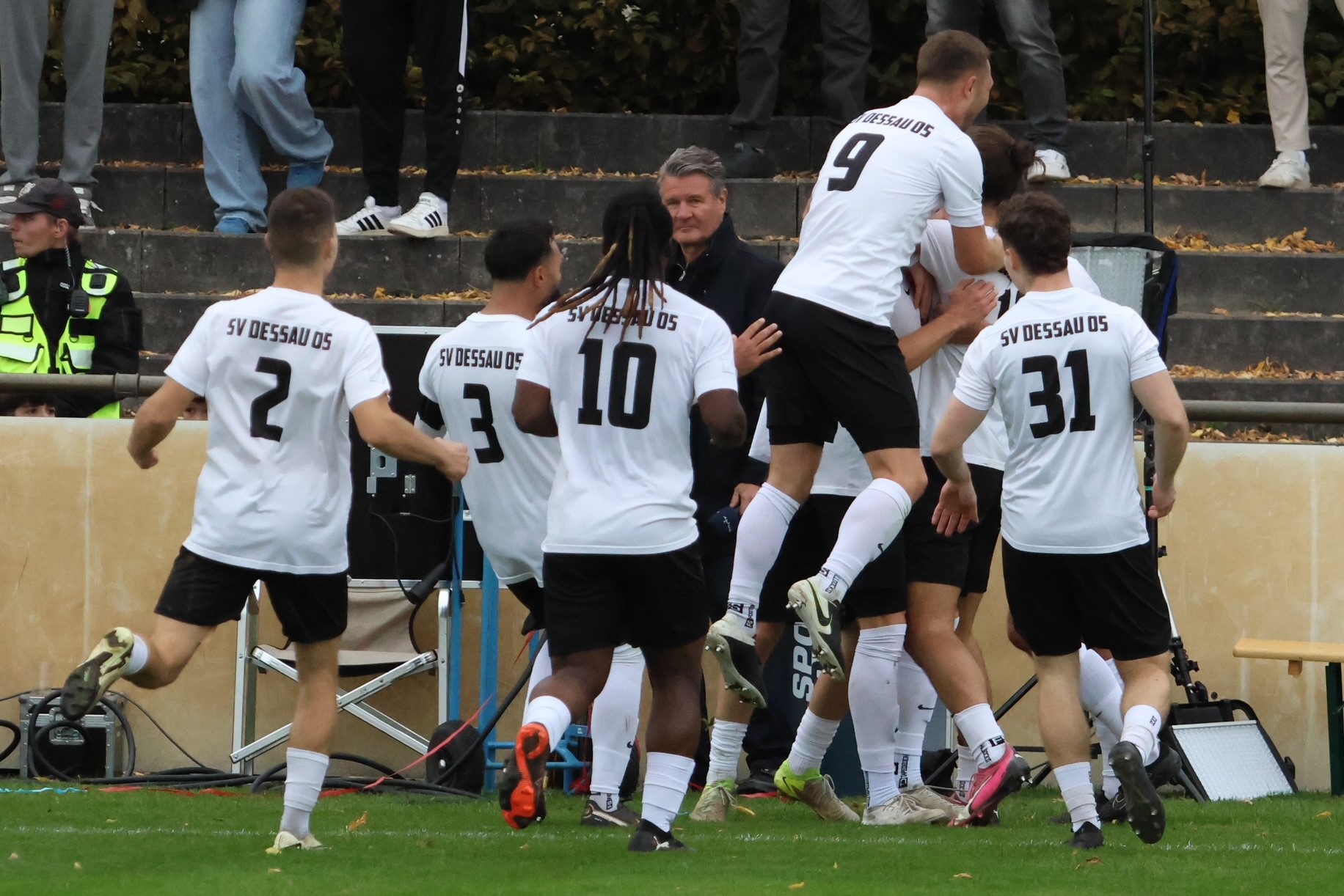Pokal: Ekstase im Schillerpark