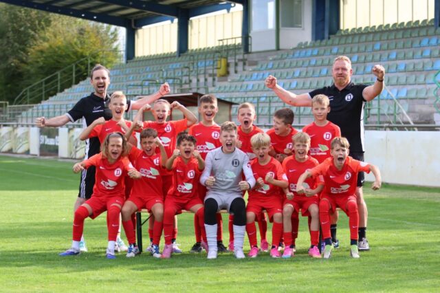 U11 II U11 II