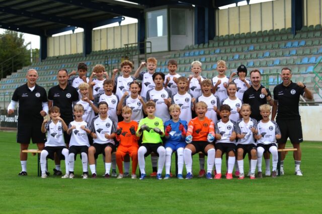 U13 U13